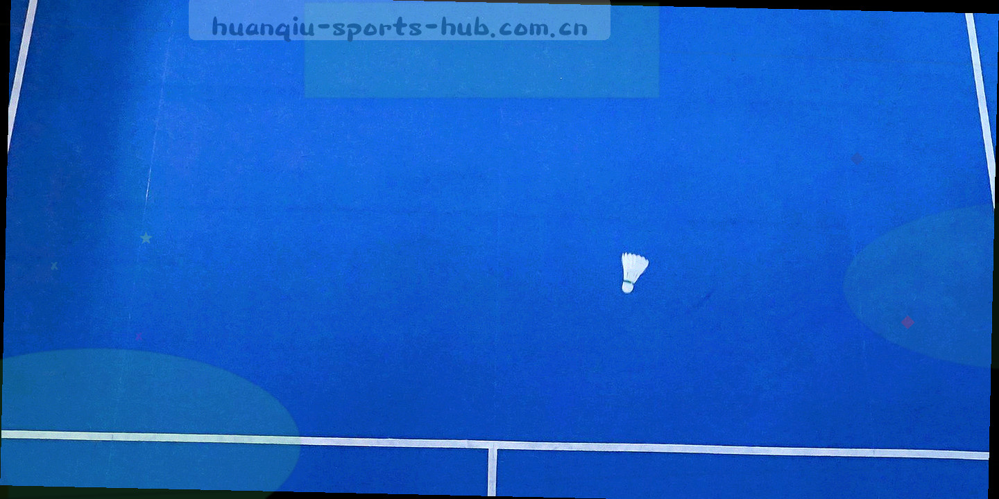 竖排章节编号与时间轴构成的战报专栏封面